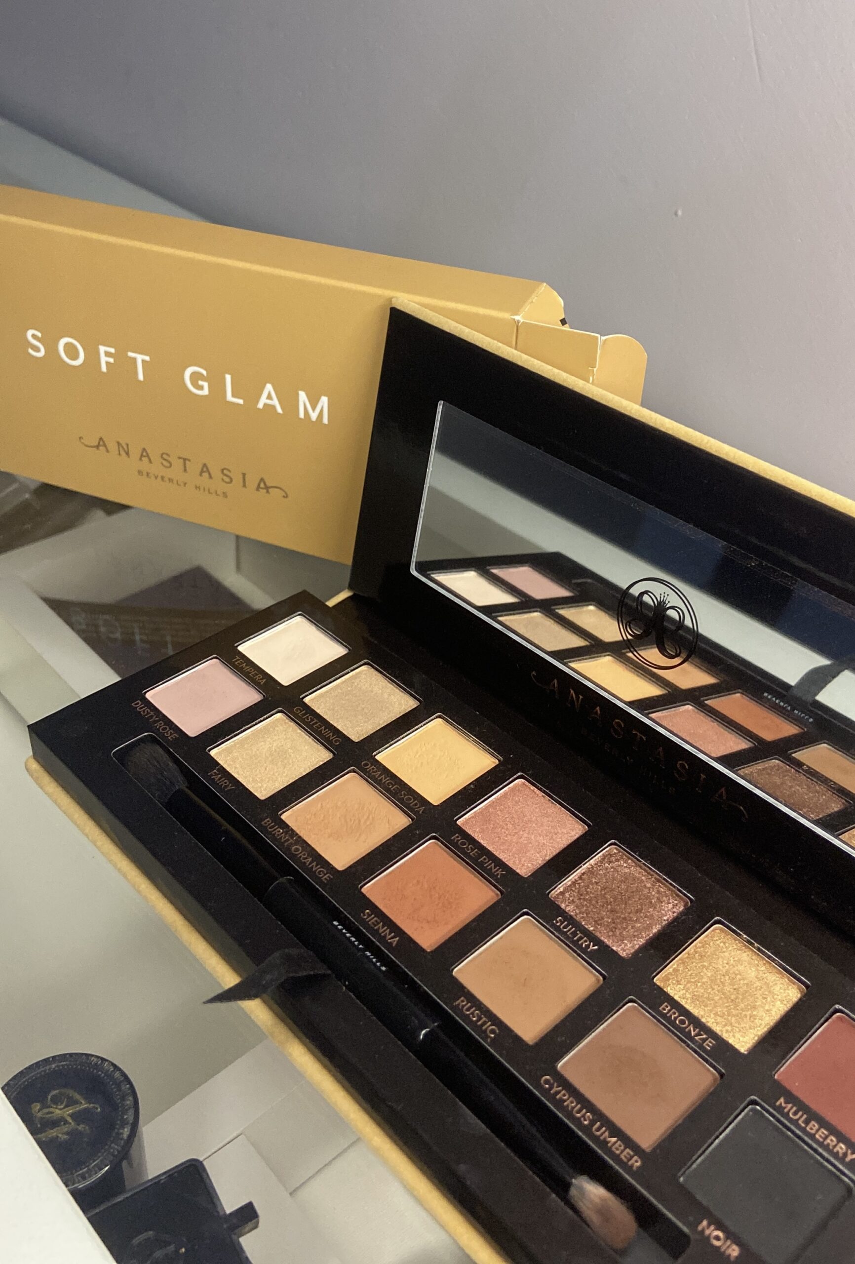 Resenha- Paleta de Sombras Soft Glam Anastasia Beverly Hills