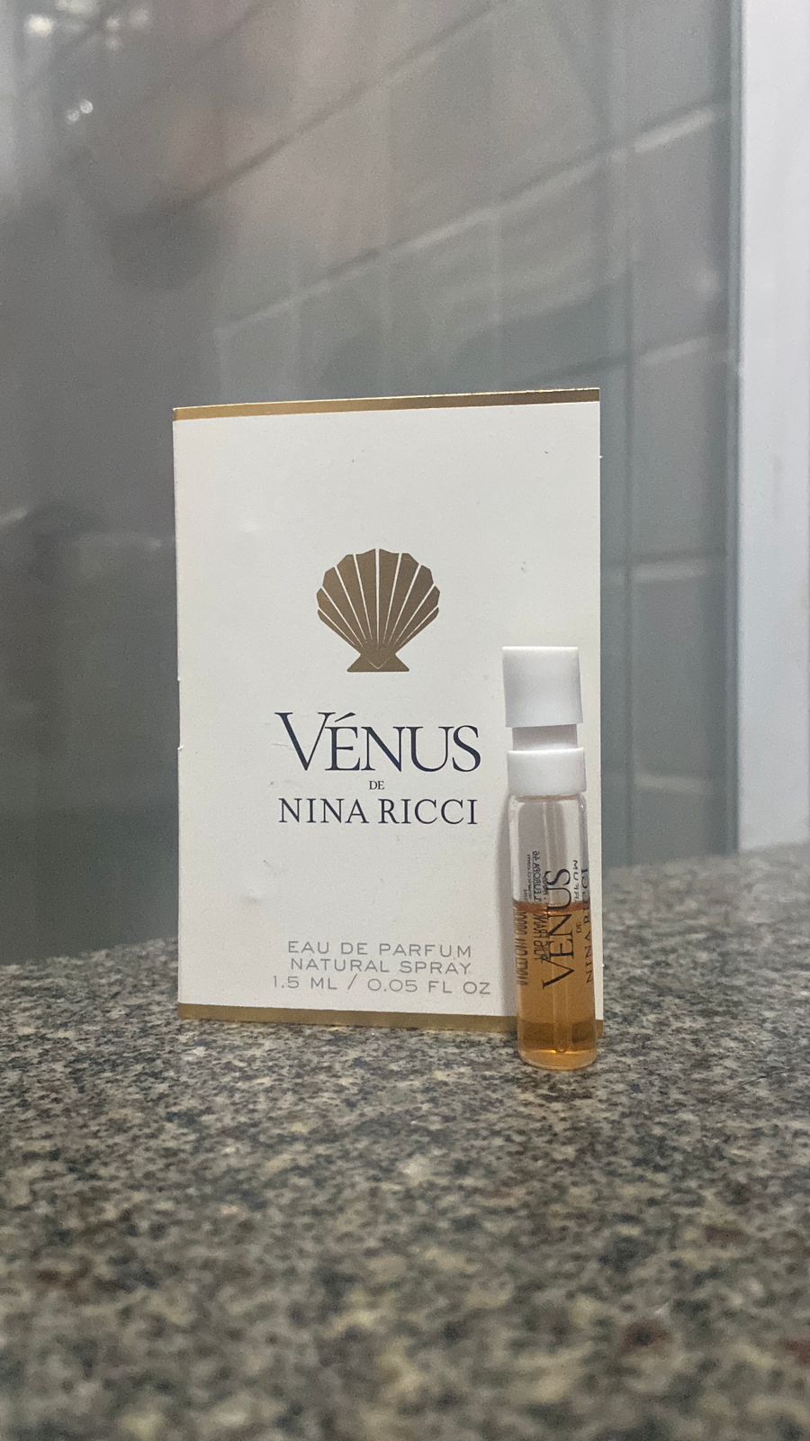 Resenha- Vénus de Nina Ricci