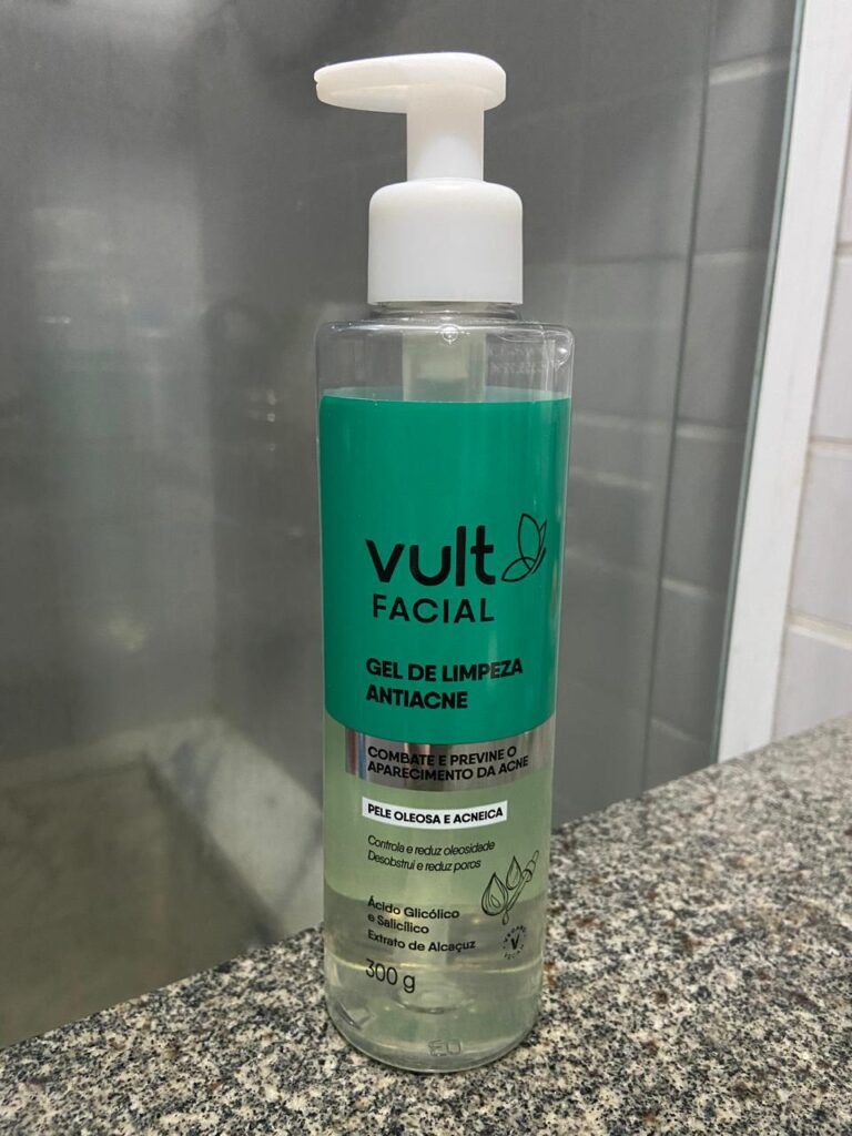 Resenha-  Gel de Limpeza Antiacne Vult Facial
